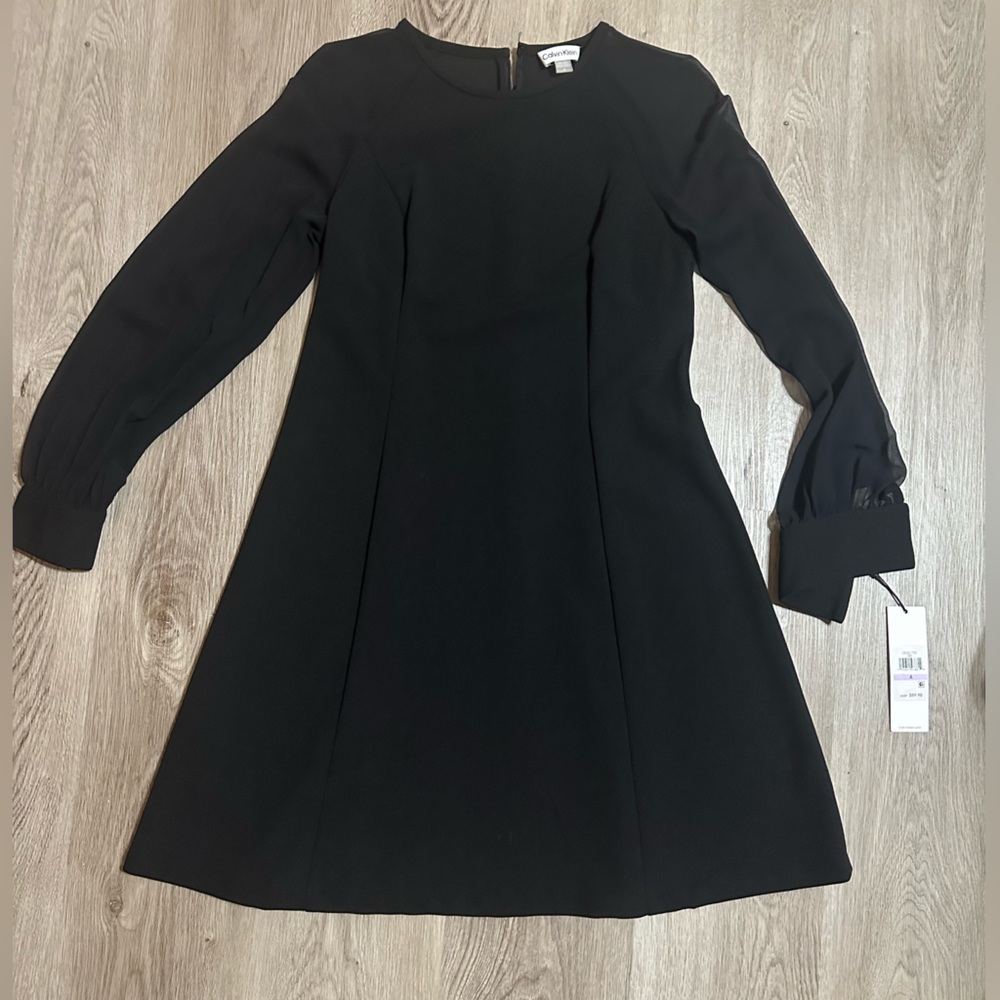 Calvin Klein short long sleeve black dress 🖤